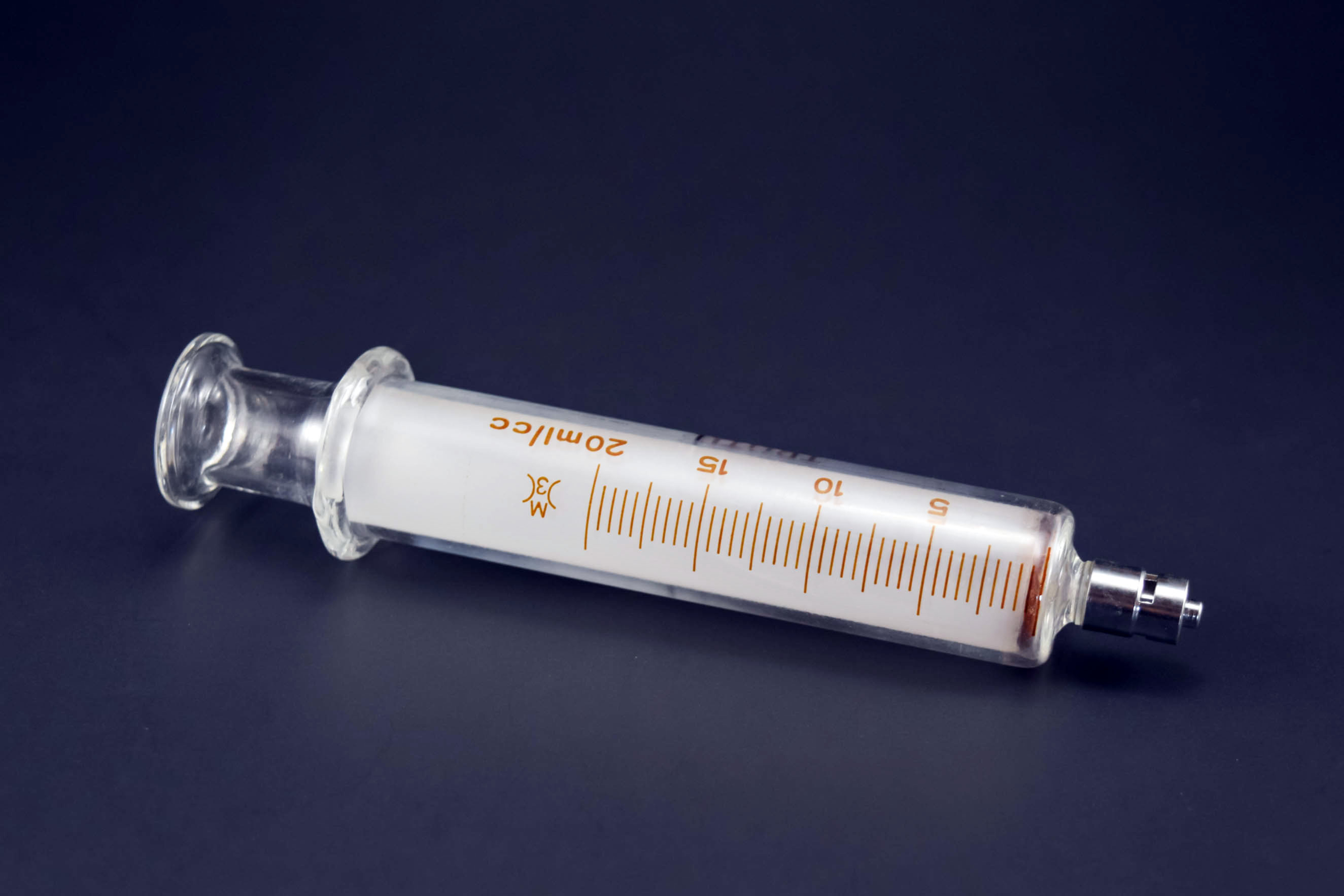 Truth Brand Glass Syringes - Metal Luer Lock Tip